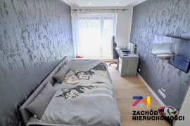 Komfortowy 4-Pokojowy Apartament z Ogródkiem!